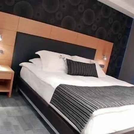 Met 4* Smirne
