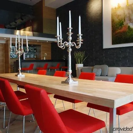 Hotel Met 4*