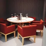 Met Hotel 4*