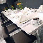 Hotel Met 4*