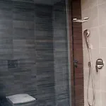 Hotel Met 4*