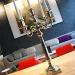 Met Hotel