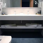 Hotell Met 4*